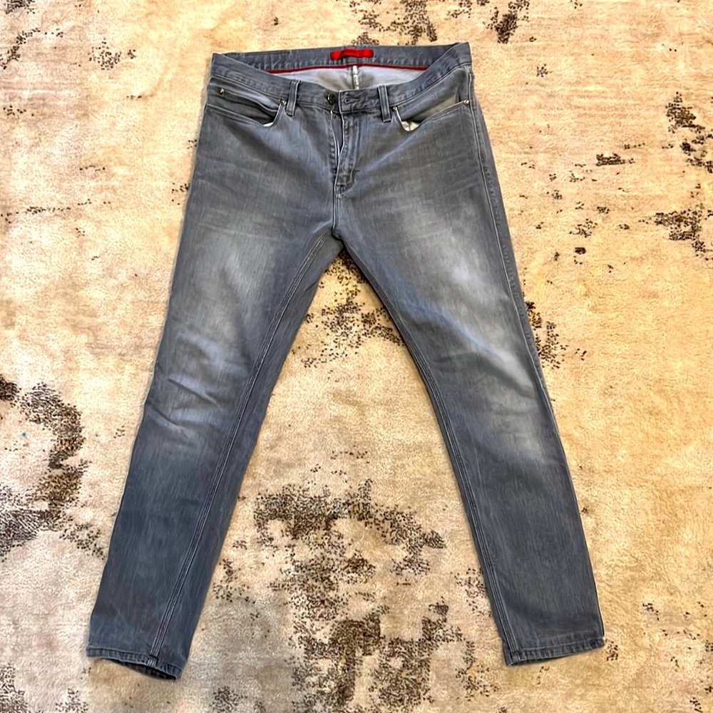 Hugo Boss Red Label